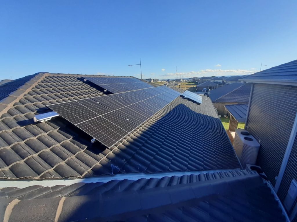 trina vertex s solar panels installation on rooftop in marsden park nsw